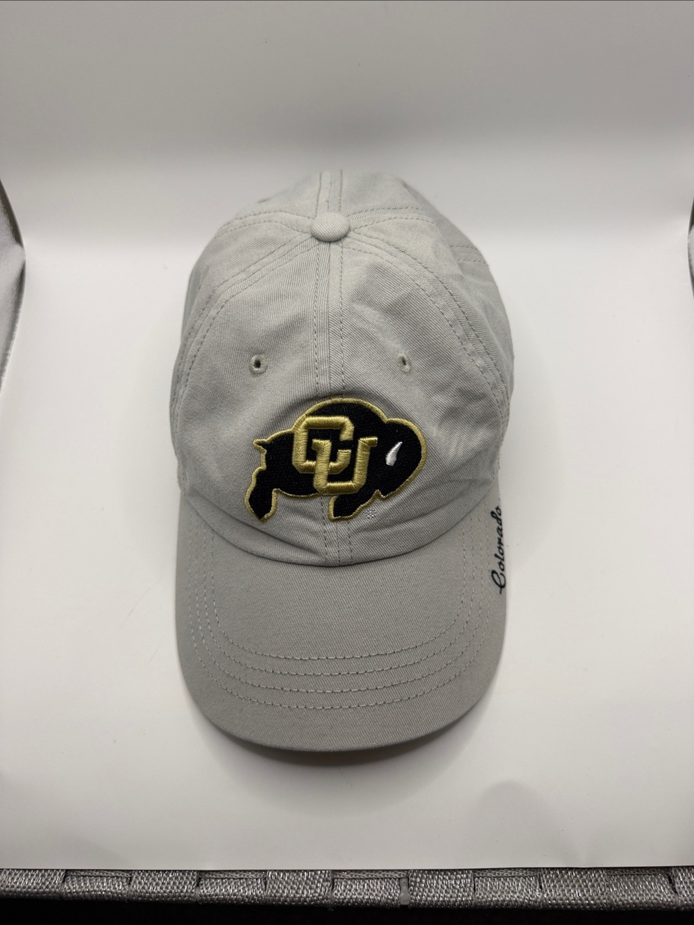 47 Brand Colorado Buffaloes Light Gray Hat with Black & Gold Logo